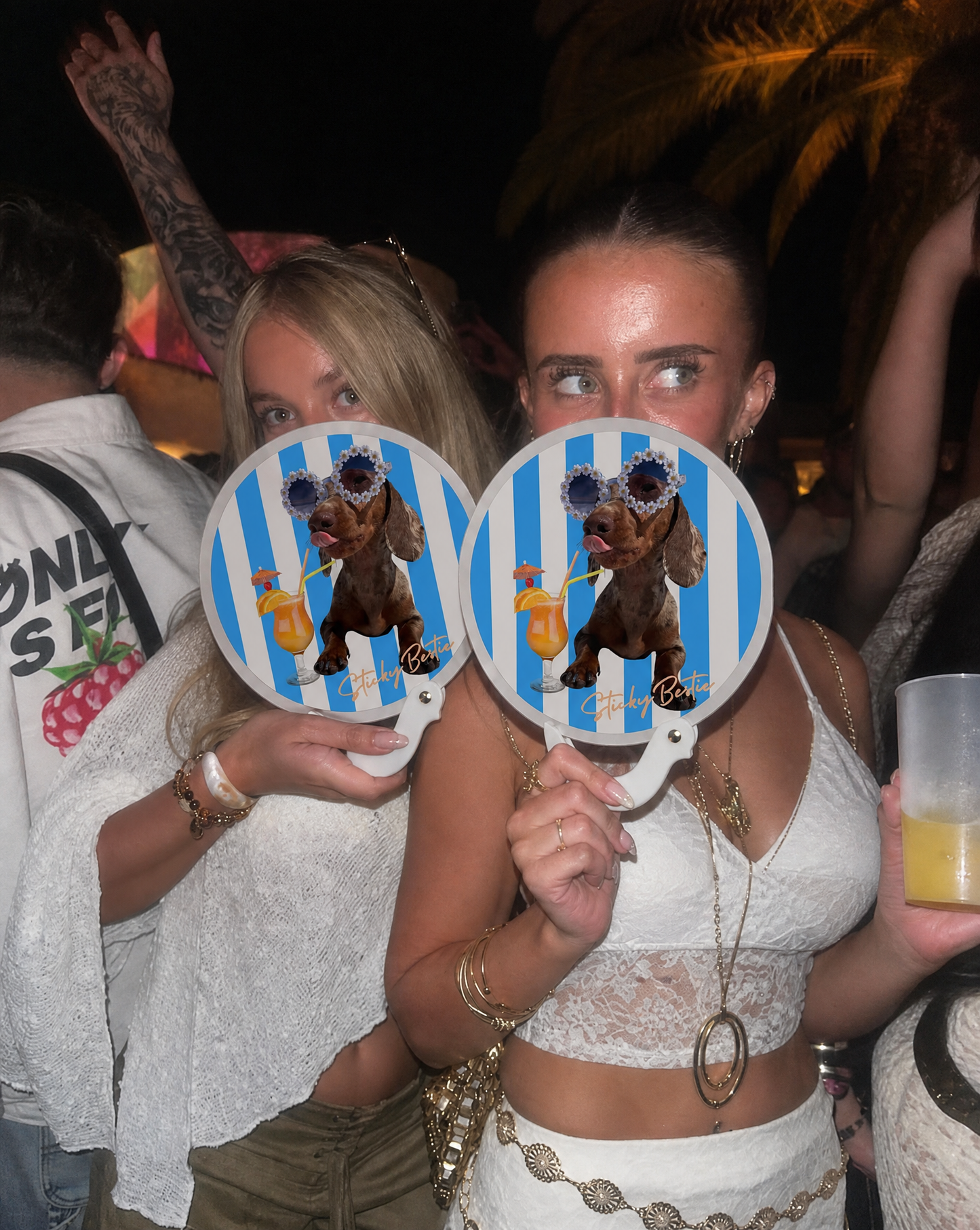 CITY GIRL FAN