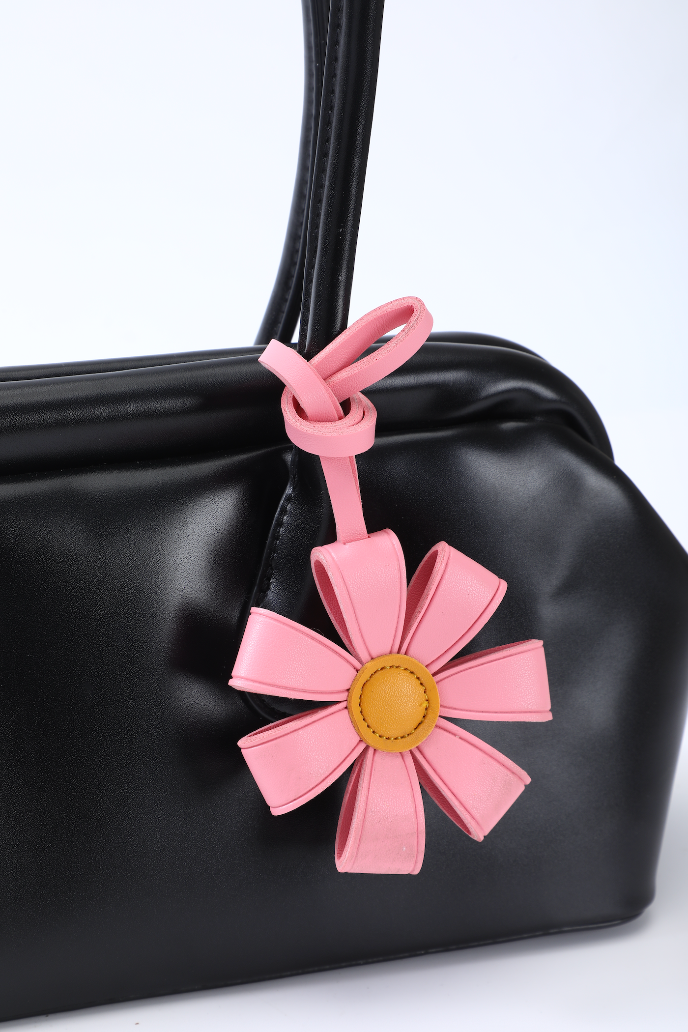 FLOWER CHARM